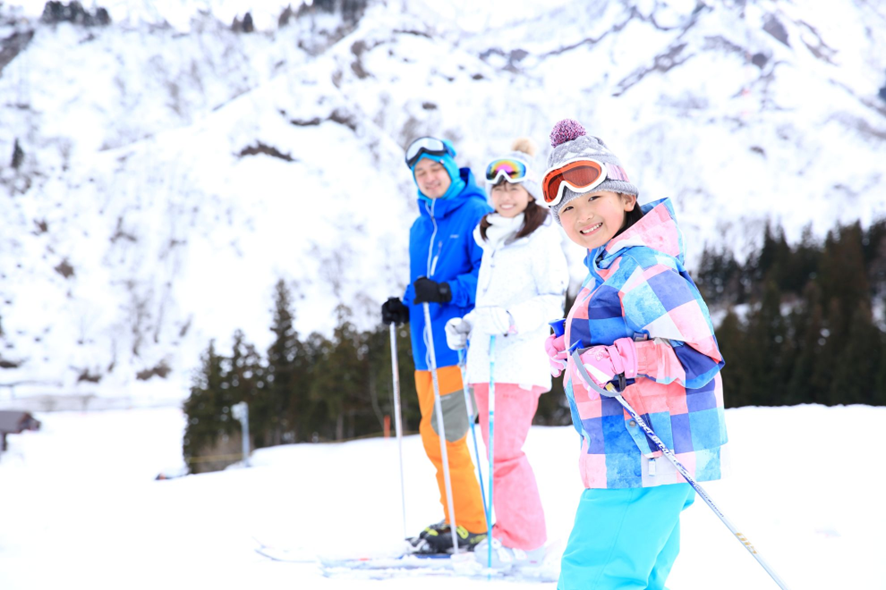 【2025-2026シーズン版】関東近郊のファミリースキー場おすすめ25選！子ども連れにうれしいポイントや選び方を徹底解説